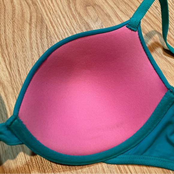 Victoria's Secret Wear Everywhere Demi Bra 32C - Picture 6 of 9